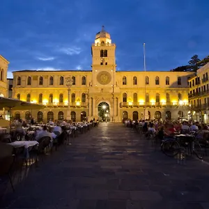 diamantino-town-house.hotelinveneto.com/